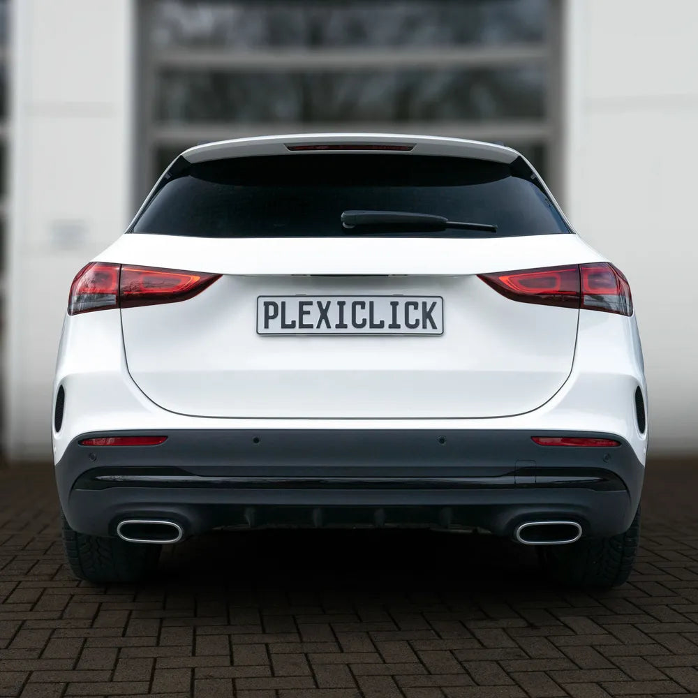 Plexiclick V3.1 läpinäkyvä rekisterikilven pidike 118 mm korkealle kilvelle